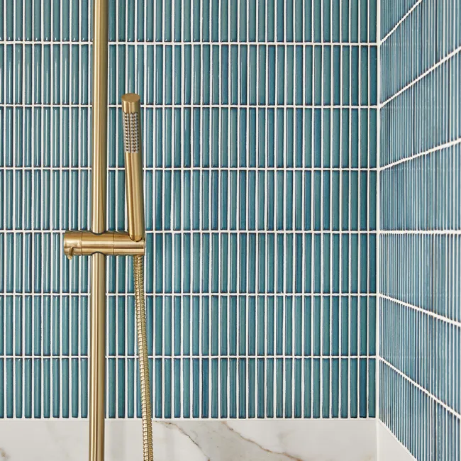 Colonne de douche thermostatique ESSEBAGNO Or – Image 3